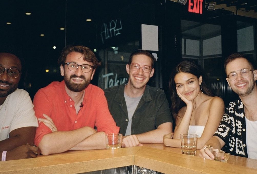 rachsdaya's tweet image. shes actualy so loved by everyone