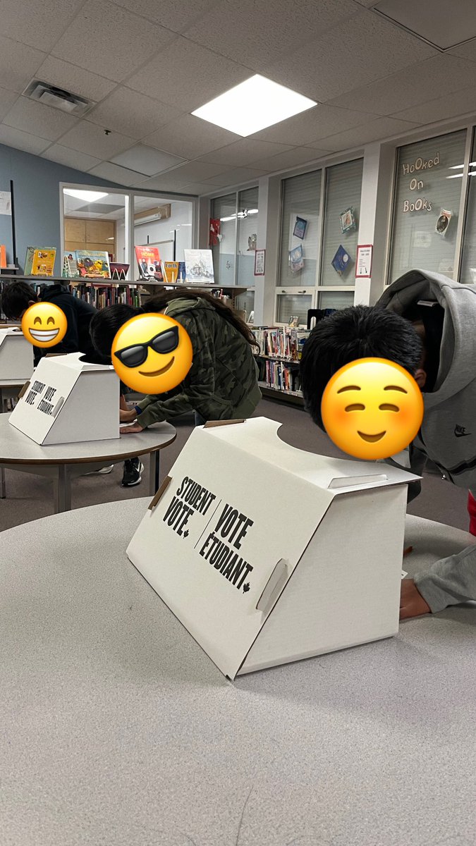 sarasemkiw's tweet photo. A very successful #studentvotebc @ Creekside Elementary today. Thanks to @CIVIX_Canada for helping educators to empower our students to make their voices heard and engage in provincial politics in a truly meaningful way. https://t.co/q0etzGAaa3
