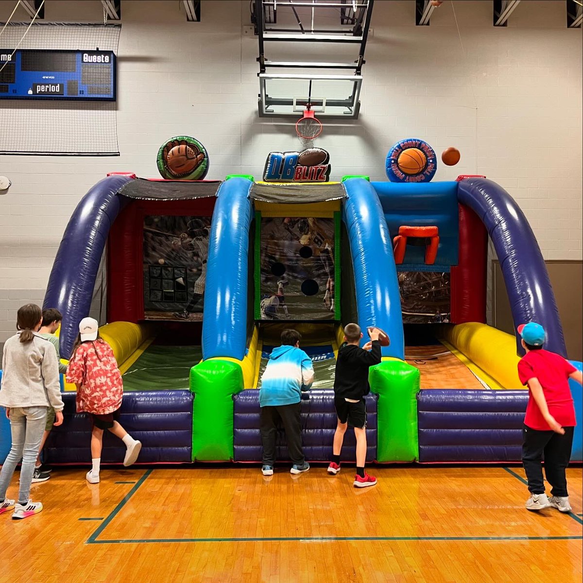 Mania Night was a BLAST at MSS! 🍂 🎃 🍁