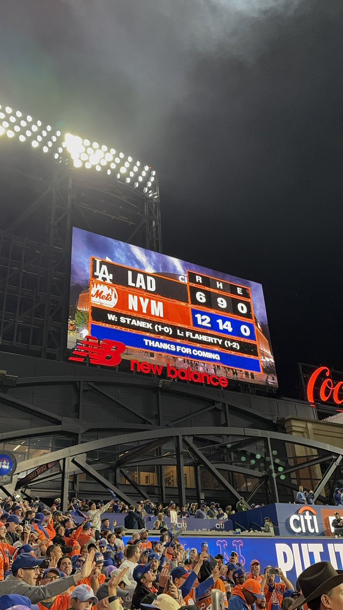 thecmoney21's tweet photo. MOOKIE WILSON SAID NOT TODAY! Happy to have a #VictoryPhoto in what Hopefully will not be last @Mets game in @CitiField in 2024. But if so it was at least a good one + more like #Mets we have come to 🧡💙. #LFGM #LGM #YaGottaBelieve #InCohenWeTrust #MetsTwitter #MetsNation https://t.co/6aG9Tm29vQ