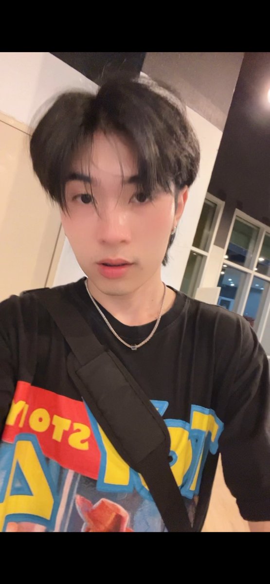 kaowoattya's tweet photo. หวัดดีคับคนเลวมาเเล้ว #fwbรังสิต #รังสิต #fypシ゚ https://t.co/abR4ZHn2BP