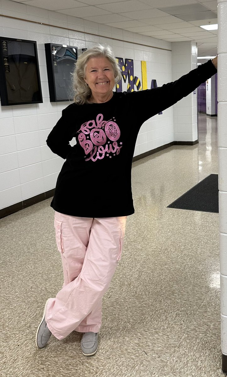 Today was “Pink Out Friday” in honor of Breast Cancer Awareness month! 🩷