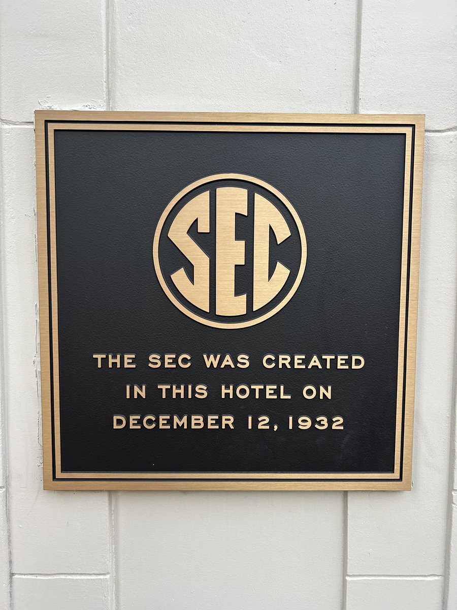 SEC Unfiltered tweet media
