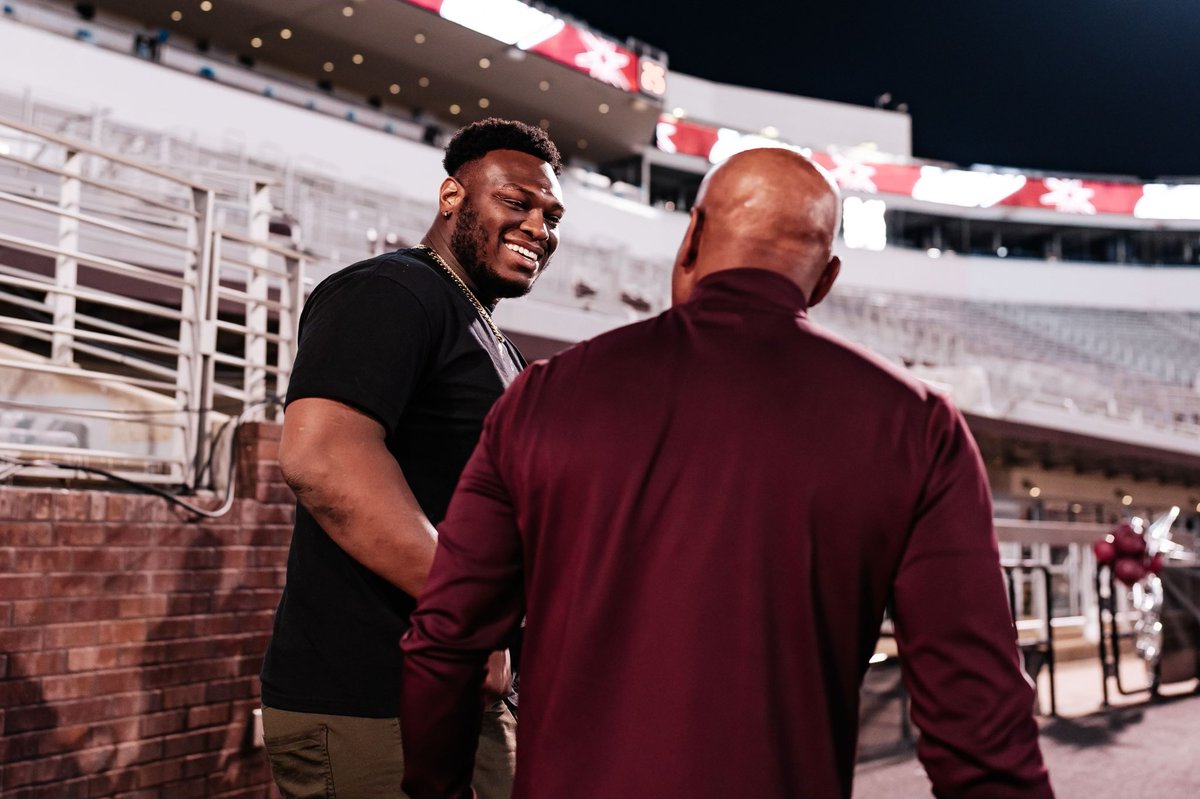 Welcoming Our 2014 Dawgs Back 𝙃𝙊𝙈𝙀

#HailState