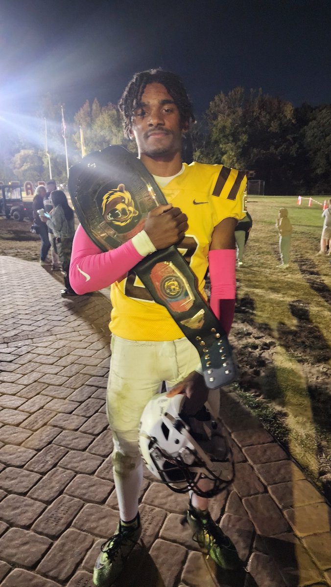 GiovanniGAME28's tweet image. Feeling Accomplished &amp;amp; Blessed!! 🏈💪🏾🙏🏾 Another W in the books!  #DPOG #HOCO24 @CoachHewko @DELRANFOOTBALL @DelranAthletics @ddesher1 @GAAcademyFB @CoachBestGAFb