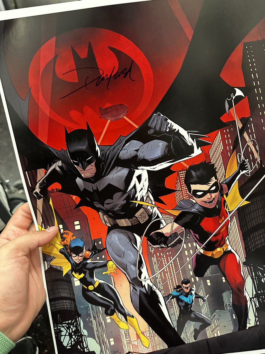 Met the absolute GOAT <a href="/Danmora_c/">Dan Mora</a> at NYCC