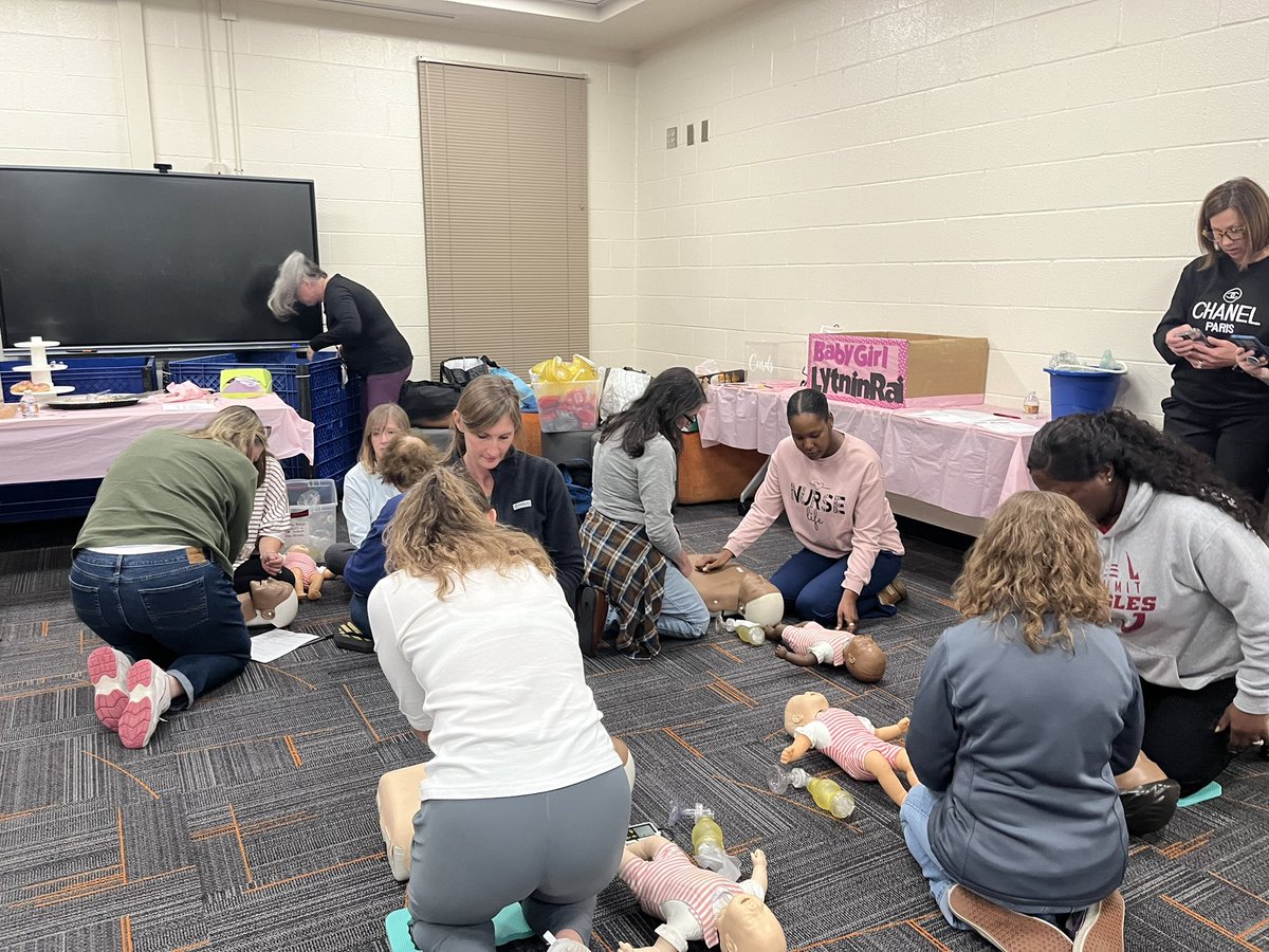 rsd2_nurses's tweet photo. @RichlandTwo more pics from today. https://t.co/ZXURRoZJty