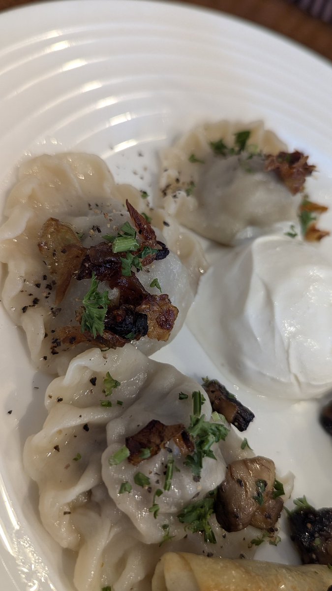 Review of Kozak Ukrainian Food

Kozak
5077 Victoria Dr
Vancouver
(Victoria + E 35th Ave)

Overall rating: 👍👍👍/5
Food: 👍👍👍/5
Service: 👍👍/5
Atmosphere: 👍👍👍👍/5
Value: 👍👍👍/5

Full review:
vancouverdiningclub.blogspot.com/2024/10/kozak-…