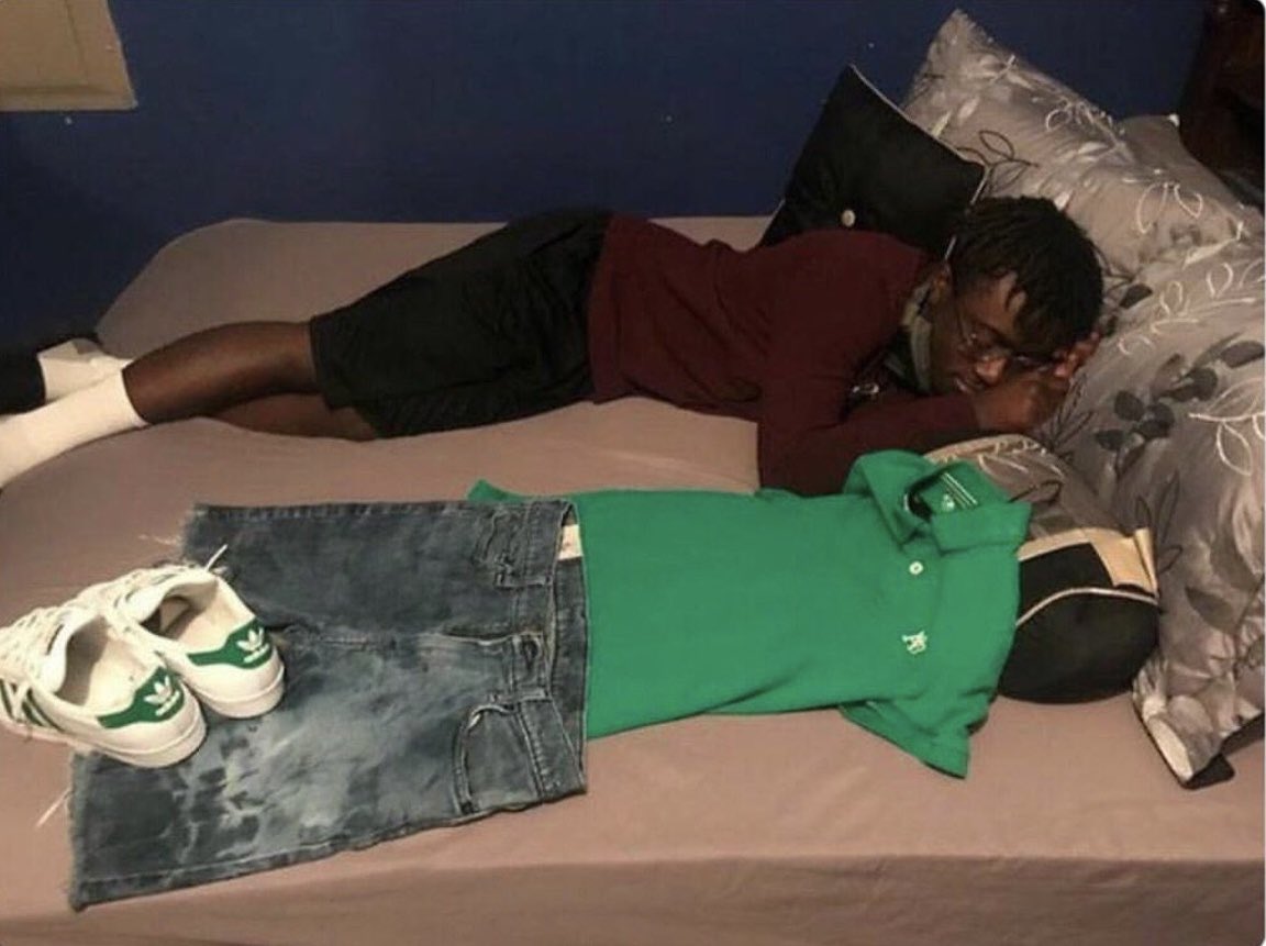 sheluvchima's tweet photo. how i’m sleepin tn #hocoready https://t.co/b2anp6Bfa8