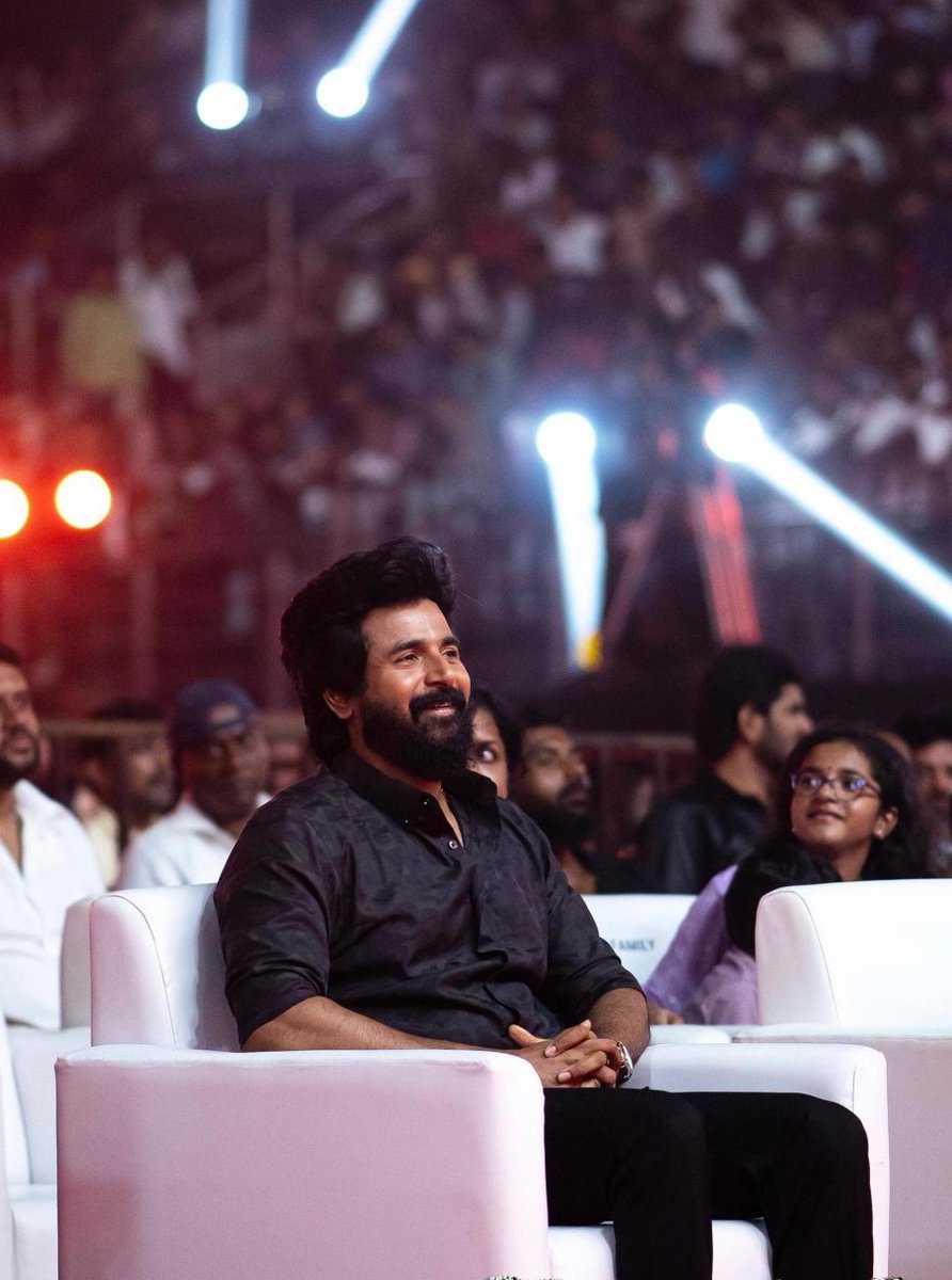 TrendWire16's tweet photo. #Sivakarthikeyan in #AmaranAudioLaunch https://t.co/9eg11oFnIE