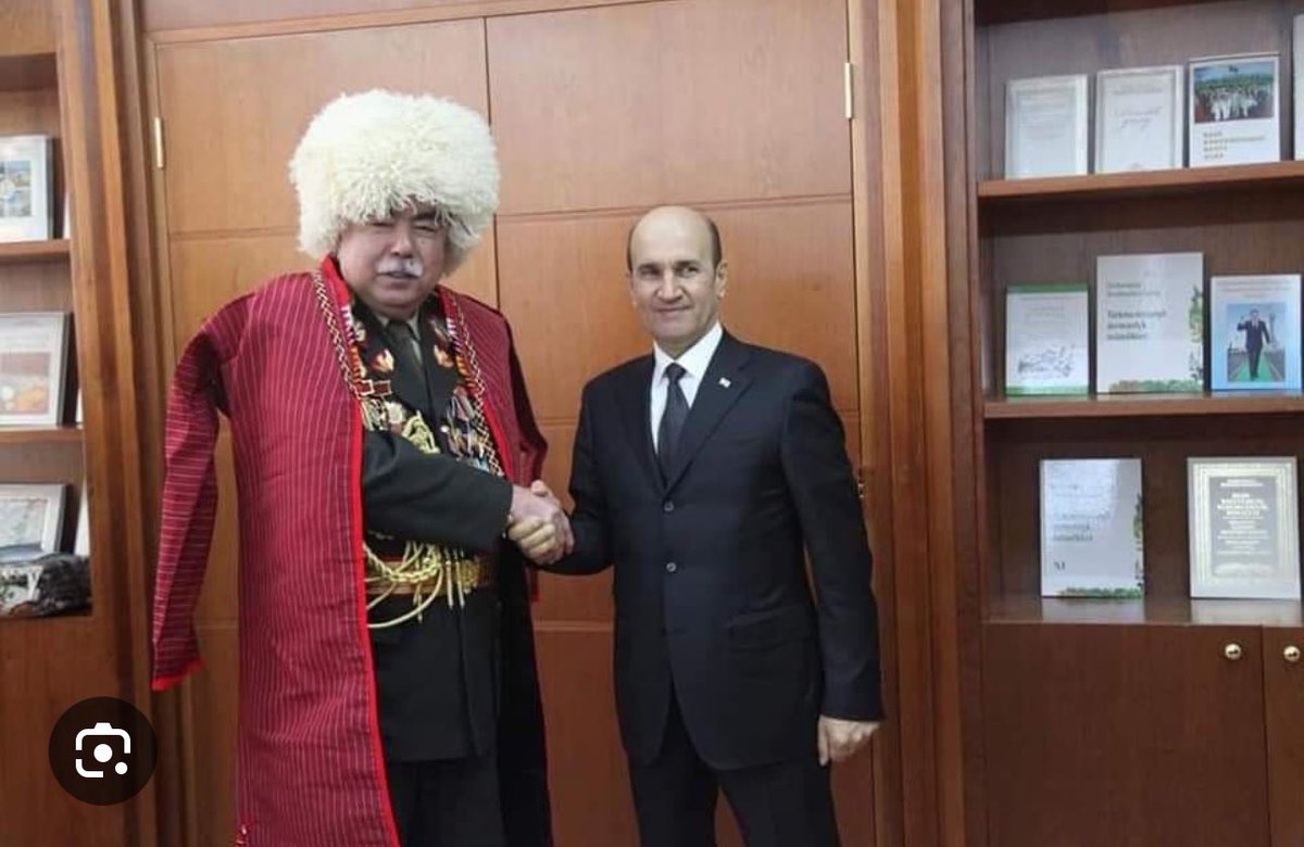 NimaAmin48078's tweet photo. Based on #Khalizad’s logic , Marshal #Dustom ,the former Afghan vice president and the leader of millions of #Uzbek people is a warlord while the well known #Taliban terrorist #MullahBaradar is a patriot! https://t.co/sE3C3zHFv7
