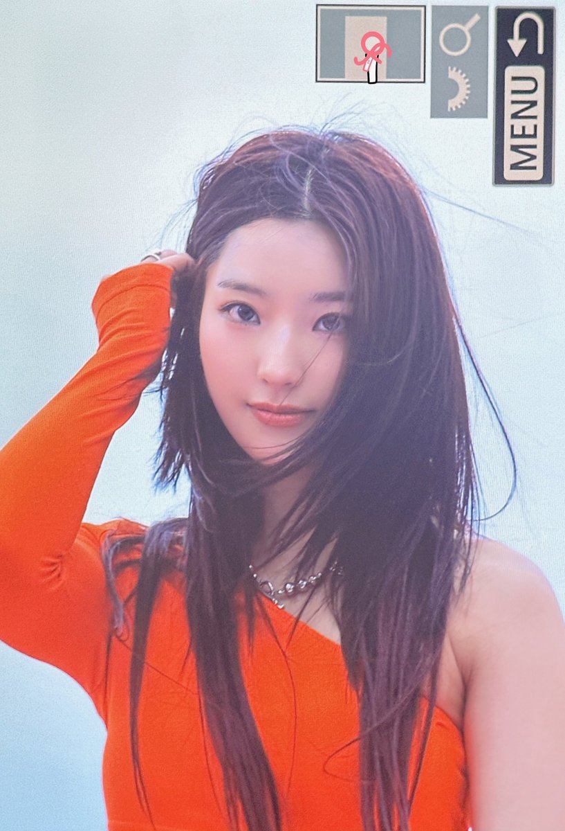 241019
이새롬 🦊 프리뷰 3p
#이새롬 #새롬 #프로미스나인 #fromis_9 
#LEESAEROM