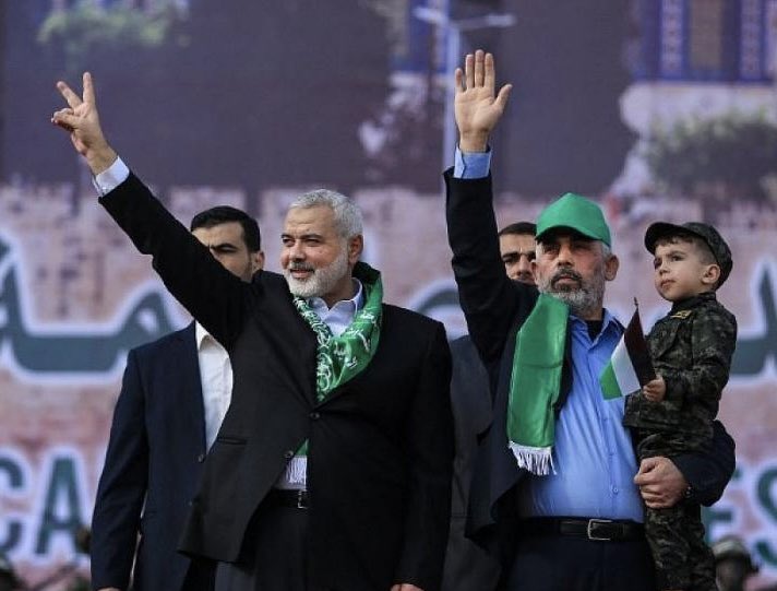 maliki_ilyas's tweet photo. ✋🏻❤️✌🏻 https://t.co/6SqAob0F7D