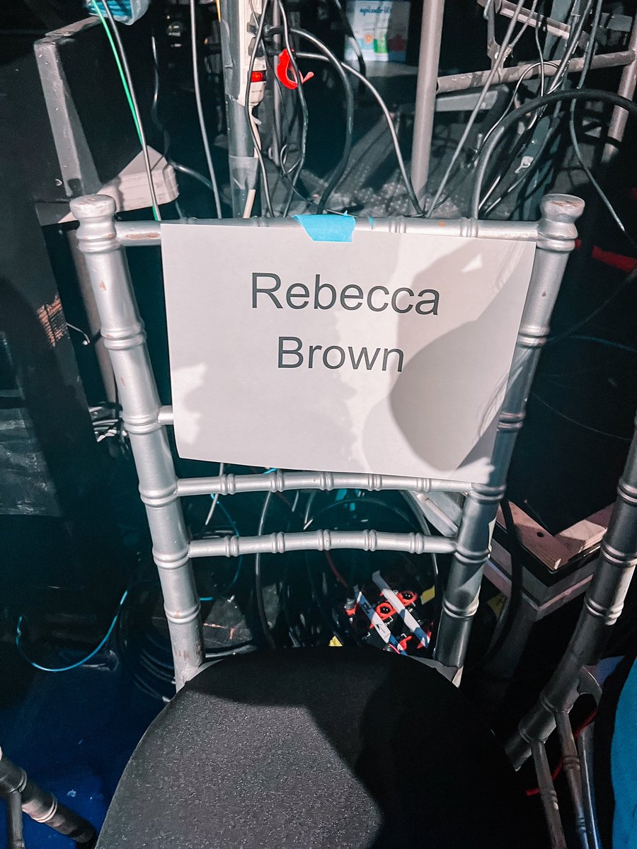 Becca ✨ tweet media