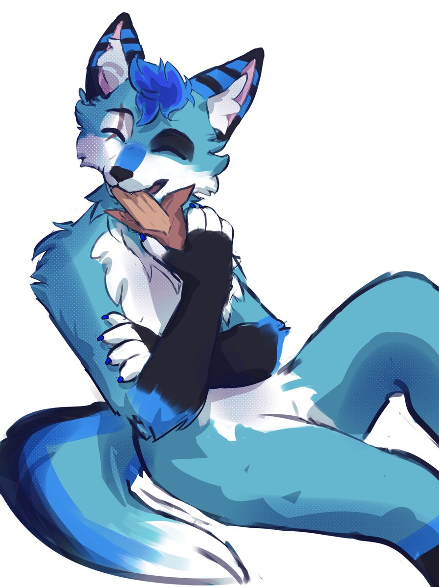 ChurroFox's tweet photo. Hiya floofys! Name’s azuorro!
(Or churro for short :3)

💙 He/Him/They/Them ; Bi/Aro 🏳️‍🌈
💙 Silly Fops that loves churros 🍰 
💙 Love Future Sci-Fi/Fantasy 🤖🦄
💙 PUNK IS LIFE 🎸 

➤ Follow for churros and yapping about the latest hyper fixations :P https://t.co/MRBvIJjtFR