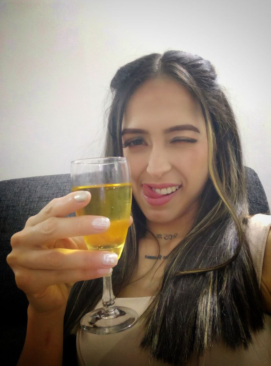 StrongRosma's tweet photo. Balance is key! 💪✨ After a week of discipline, a fun Friday doesn’t hurt anyone, right? 🥂 Here's to those little moments of indulgence that keep us grounded and strong! #StrongRosma #BalanceInLife #WorkHardPlayHard https://t.co/XSU8nUjhRH