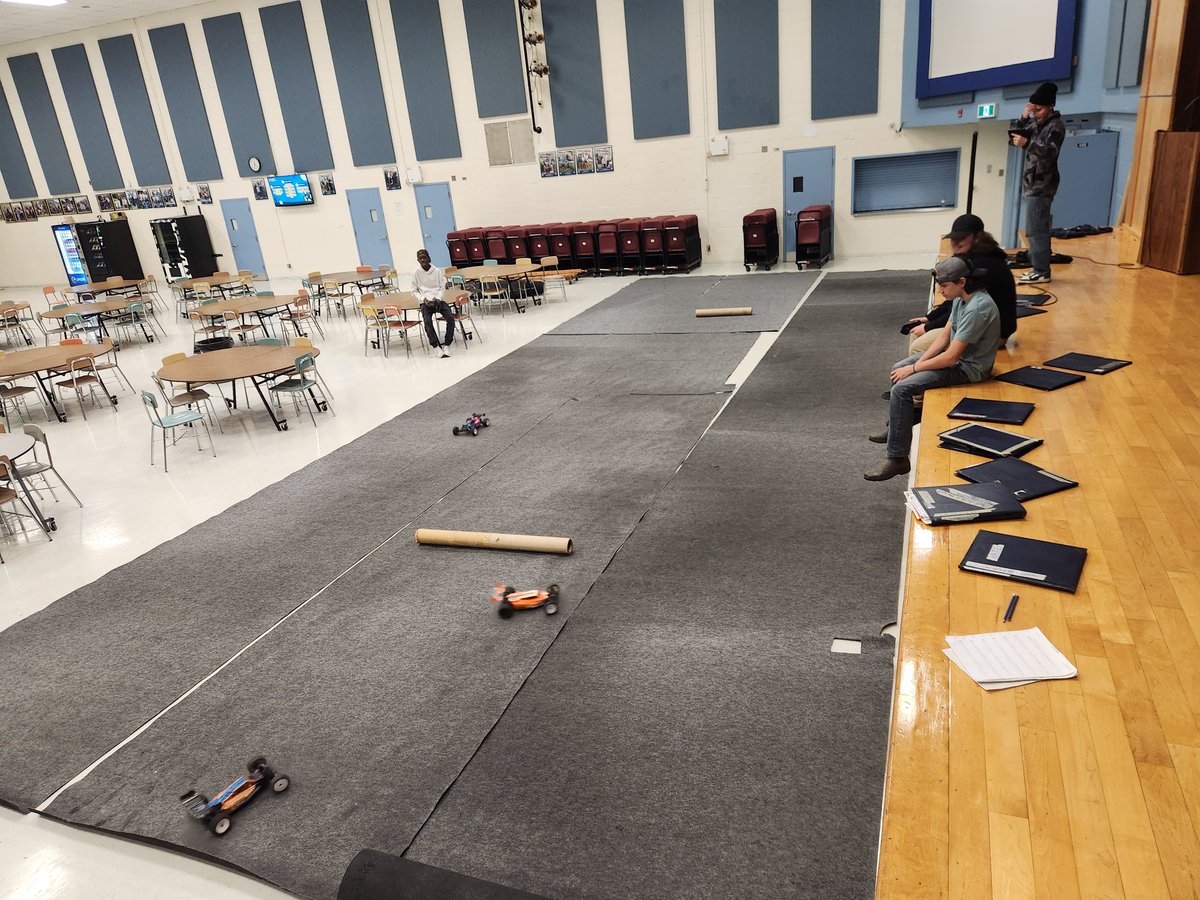STEAMRC_TVDSB's tweet photo. Big Thanks to the crew at Windsor RC!!!! Had a chance to "roll out the carpet" and to some testing this week at PCI. A huge donation of enough CRC Carpet to cover a 36x60 area. This is going to totally change the game here at TVDSB RC. https://t.co/dSyrLUBfEA