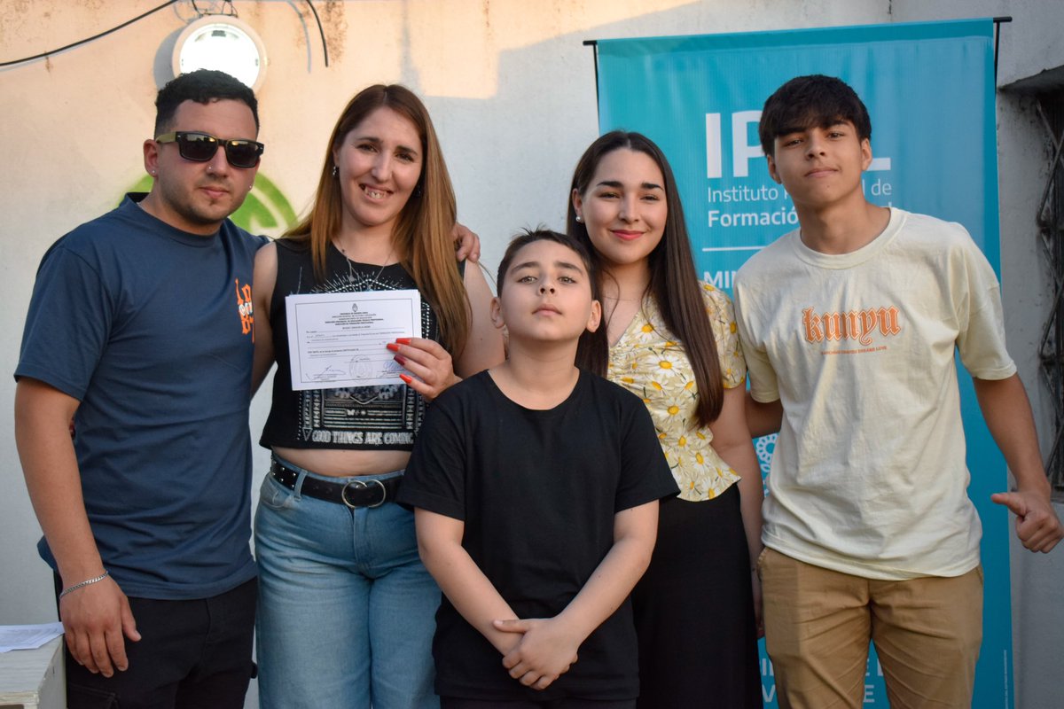 AtilraGR tweet media