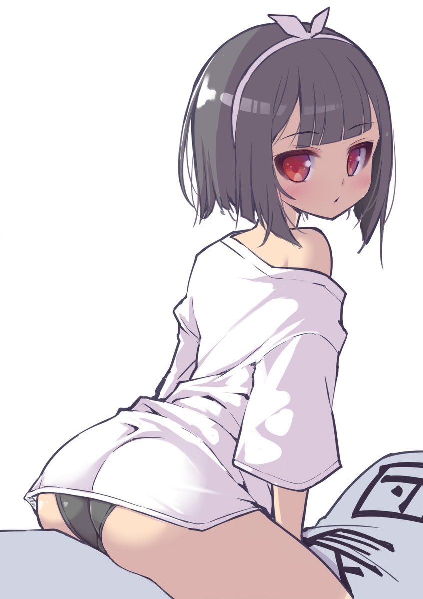 「【朝の落書き】 今日はハギちゃん!!! 団長さん(抱き枕)と一緒花騎士 #フラワ」|金たロウ＠YouTubeはじめましたのイラスト