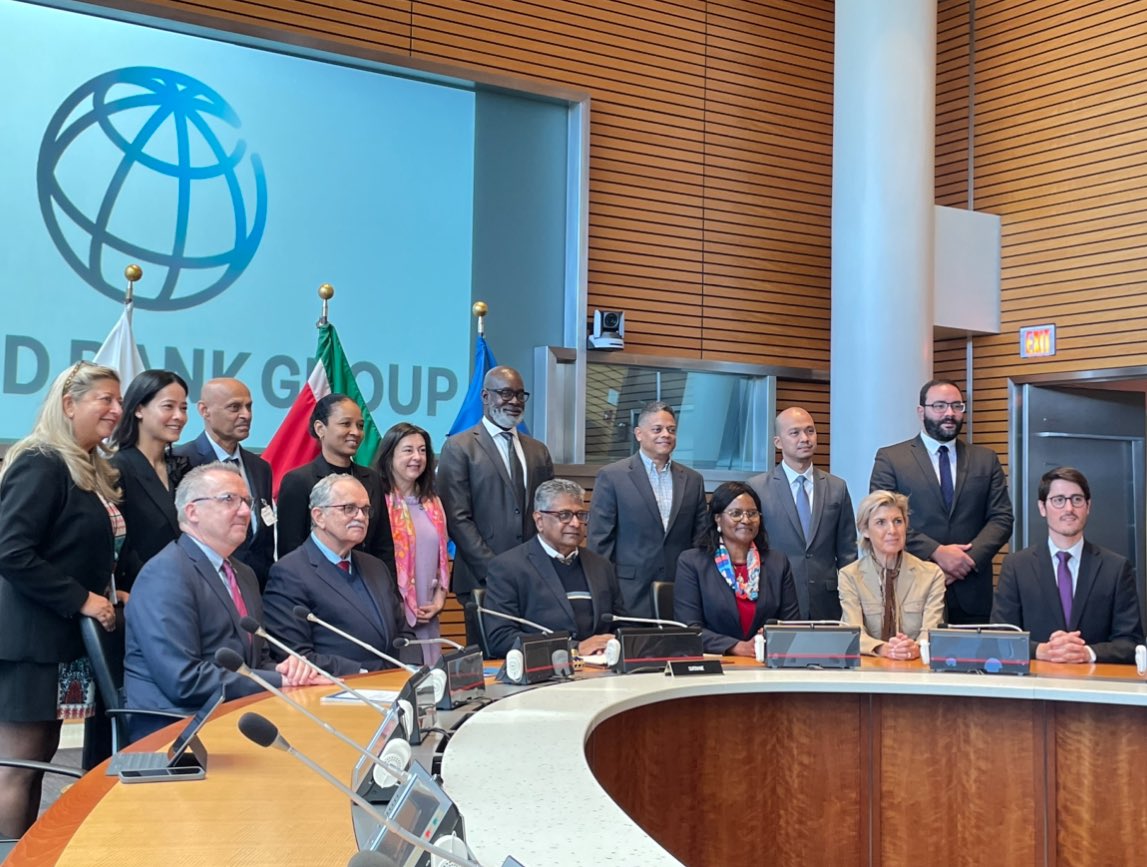 JadeTjon's tweet photo. Historic milestone for Suriname as we joined the @WBG_IDA today. By joining IDA, we can better address education, job creation, and opportunities for our most vulnerable citizens. https://t.co/pRkUo0XGHK