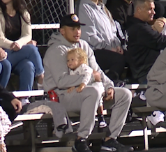 HaroldRKuntz3's tweet photo. Patrick Mahomes -- Dad Duty tonight. https://t.co/JQxNCTRRAN