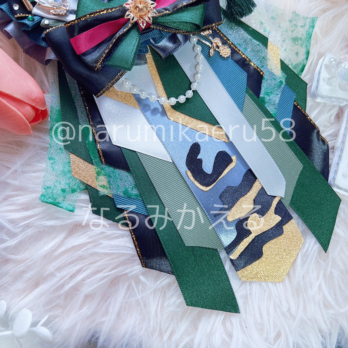 SugarBOX_n's tweet photo. オーダー作品
ミディアムテールロゼット𓂃𓂂ꕤ*.ﾟ
#オーダーロゼット  #オーダー受付中 #痛ロゼット  #量産型ヲタク #痛バ #ロゼット #ハンドメイドアクセサリー   #硬質ケース  #硬質ケースデコ #カードケースデコ
#ロゼットオーダー #なるみかえるロゼット https://t.co/Jx2rfAawOS