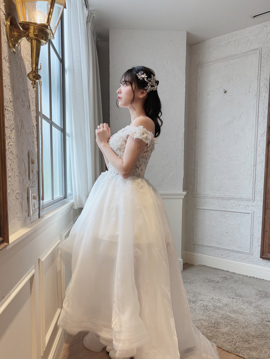 murakami_yuka_'s tweet photo. 憧れのウェディングドレス着れて嬉しかった〜💐💕 https://t.co/4zAXHjIJJr