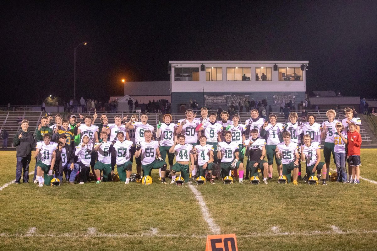 Caleb Miller (@calebm2317) on Twitter photo 8-0!!! Highland Conference Camps!!!! I’m so proud of our team and how far we have come this season!! One more game boys and off to playoffs. Couldn’t ask for a better senior year!! <a href="/MichFBFrenzy/">Michigan Prep Frenzy</a> <a href="/MIexposure/">Michigan exposure</a> 8-0!!! Highland Conference Camps!!!! I’m so proud of our team and how far we have come this season!! One more game boys and off to playoffs. Couldn’t ask for a better senior year!! <a href="/MichFBFrenzy/">Michigan Prep Frenzy</a> <a href="/MIexposure/">Michigan exposure</a>