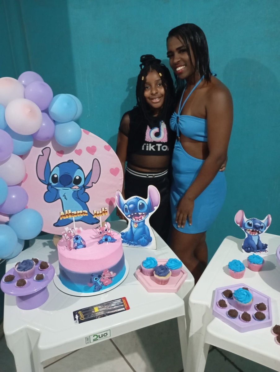 🥳💙