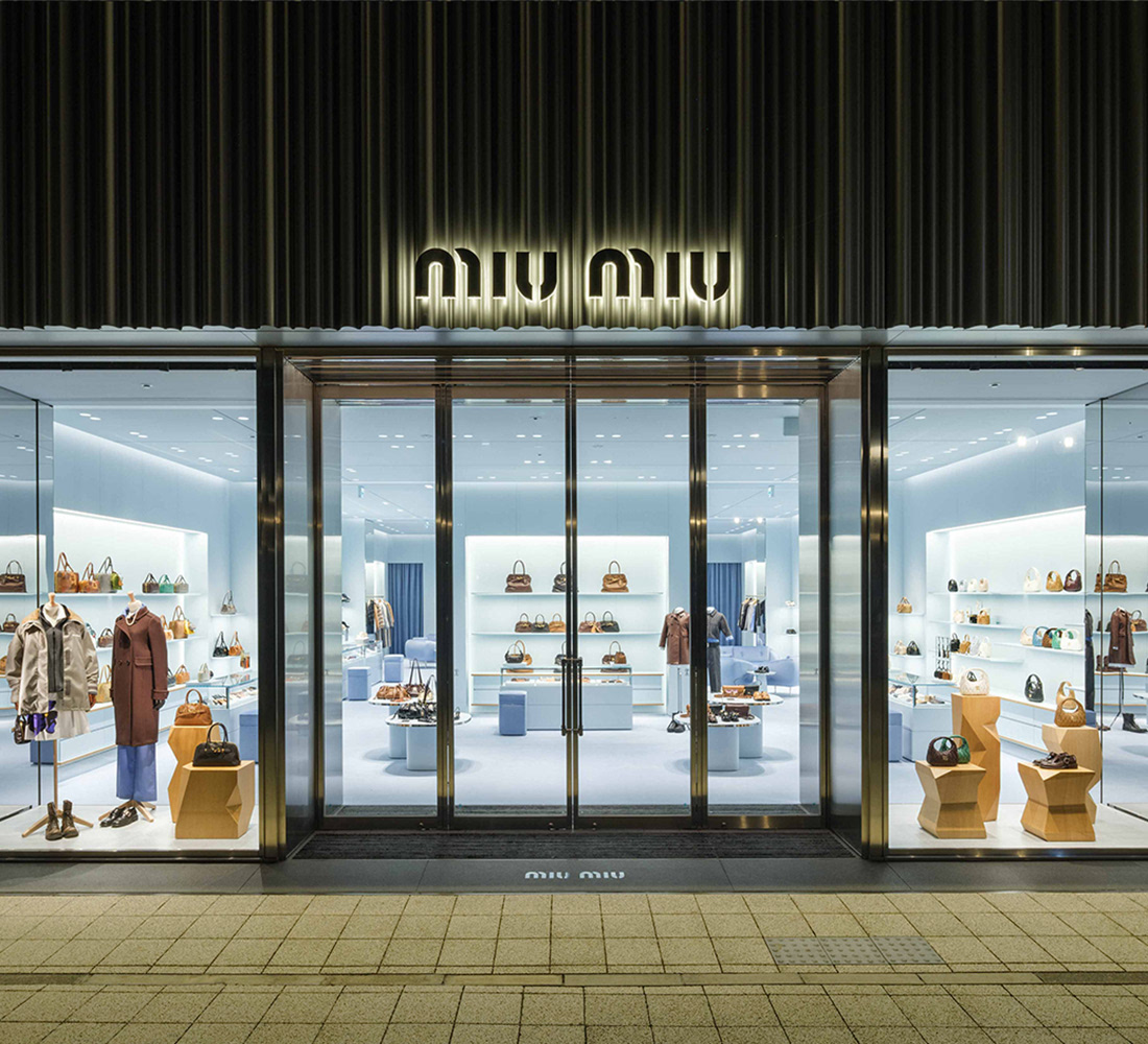 ミュウミュウ 神戸店が、装いも新たにオープンしました。 2024年秋冬