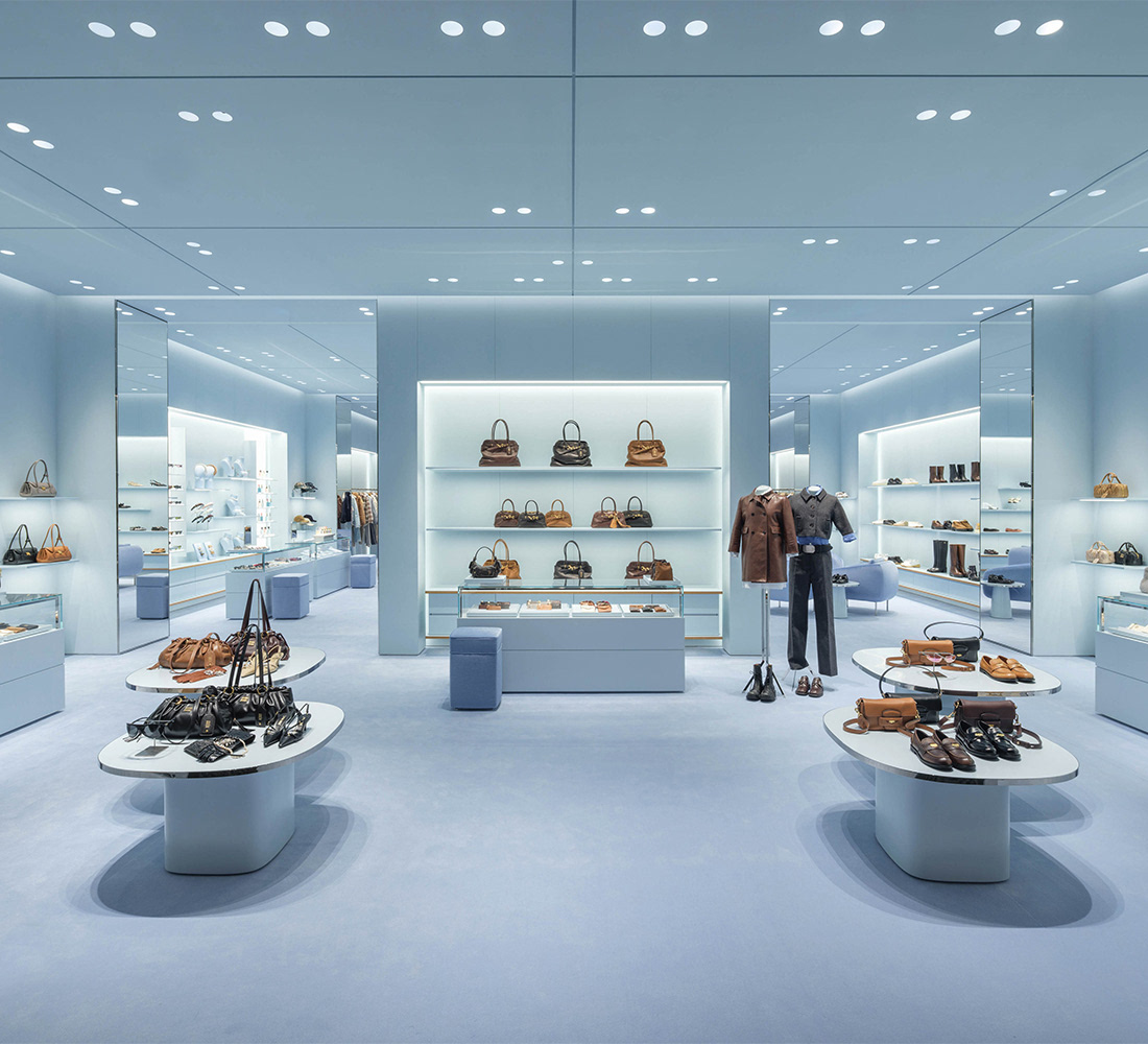 ミュウミュウ 神戸店が、装いも新たにオープンしました。 2024年秋冬