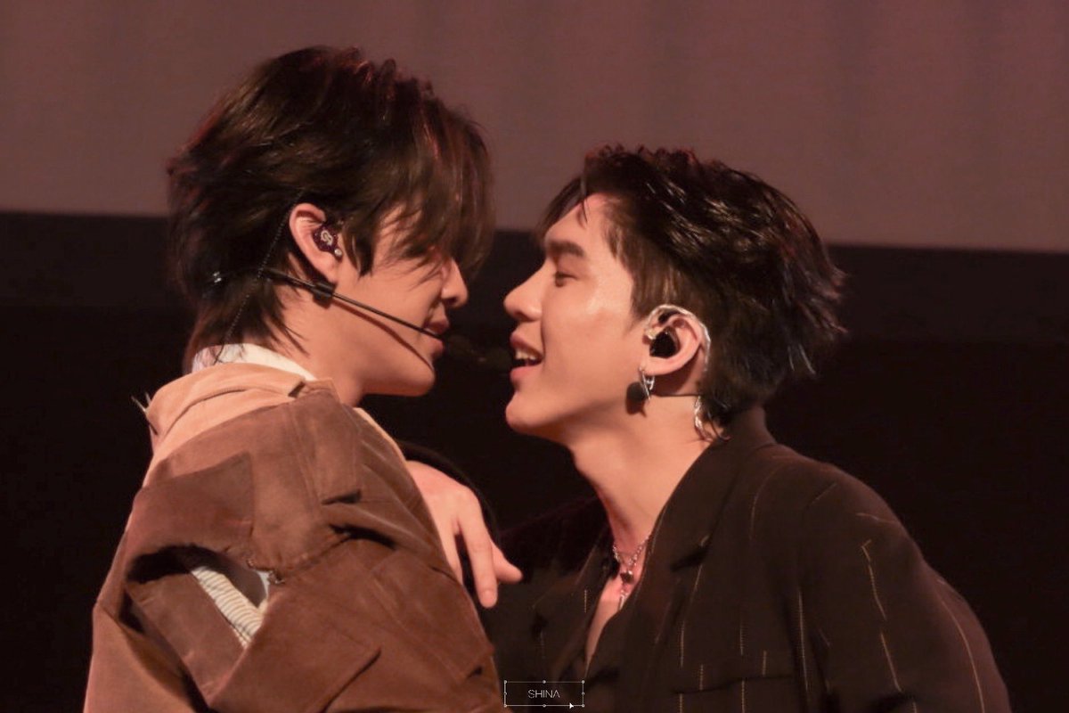 #WeAreForeverFMinJP
#WeAreForeverinJapanD2 
#aou_tnbknr #besevboom #เหล่าเดซี่ของอู๋ #เยลลี่บูม #AouBoom #อู๋บูม