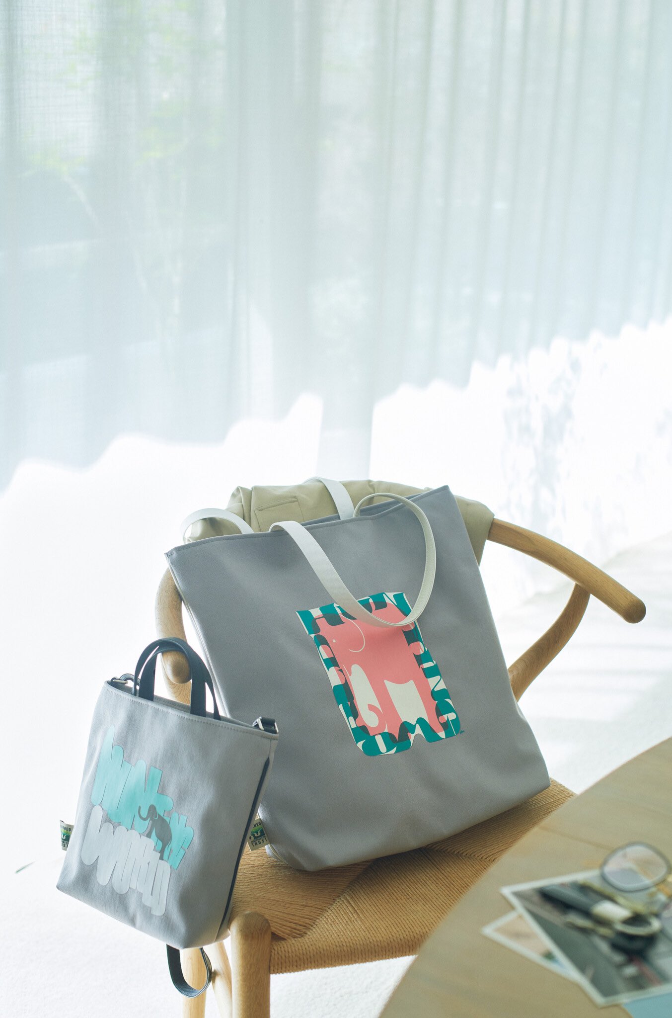 ハンティングワールドBORNEO CHARITY BAG HUNTING WORLD Borneo Charity 2-Way Tote Bag Light Blue