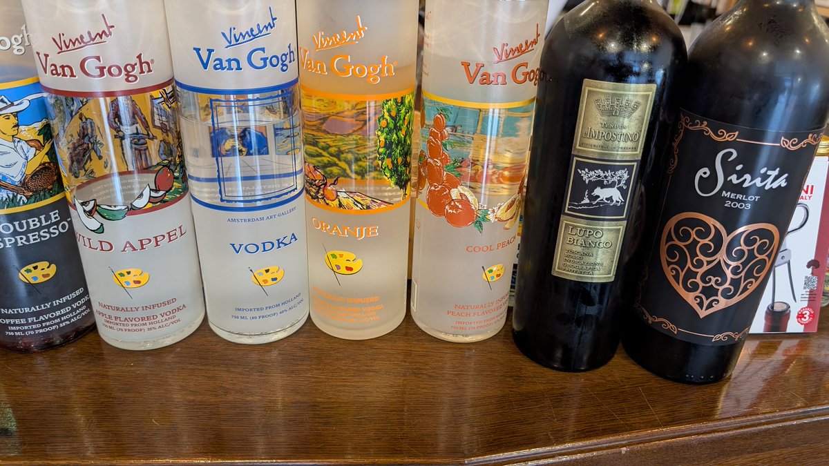 Mor_Alltach_'s tweet photo. 夜の予行演習。
0次会を通り越して-1次回。
#ロマサガ昼酌部
#vangoghvodka https://t.co/fUSblNZ3G2