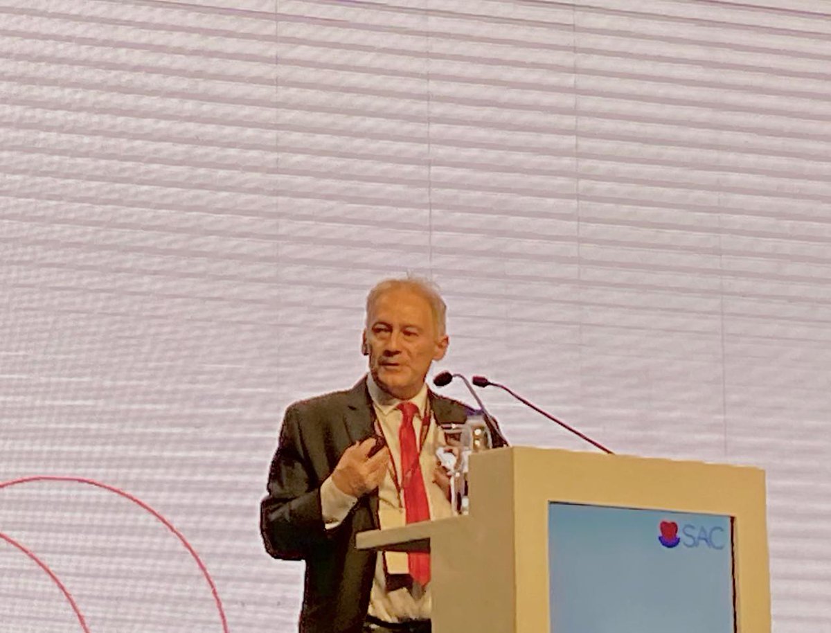 Conferencia de cierre del Congreso SAC 2024: Entre Esculapio y la Inteligencia Artificial, Dr. <a href="/jorge_thierer/">Jorge Thierer</a> 
<a href="/SAC_54/">Sociedad Argentina de Cardiología</a>
<a href="/revistarac/">RAC</a>