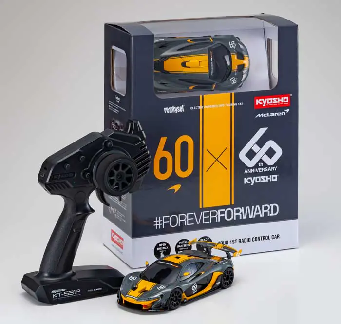 monohoshi_blog's tweet image. minizに載せるならこんなカラーがかっこいいな。この間のマクラーレンコラボっぽく。（レンダリングはFusion）
最後適当になっているけど #FreeCAD の自由曲面表現はこの辺りかなと思う。が、Ver1でもう一つくらい作ってみたい気もしてる🤣
#MadeWithFreeCAD