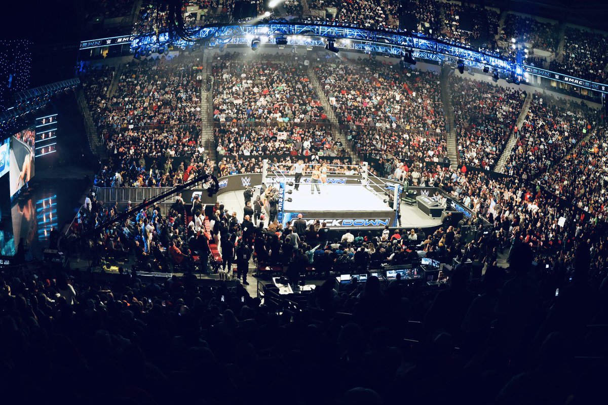 CLAmktg's tweet image. THANK YOU, COLUMBIA!

With nearly 10,000 fans in attendance, tonight’s #SmackDown becomes the highest attended WWE event in history at #ColonialLifeArena!