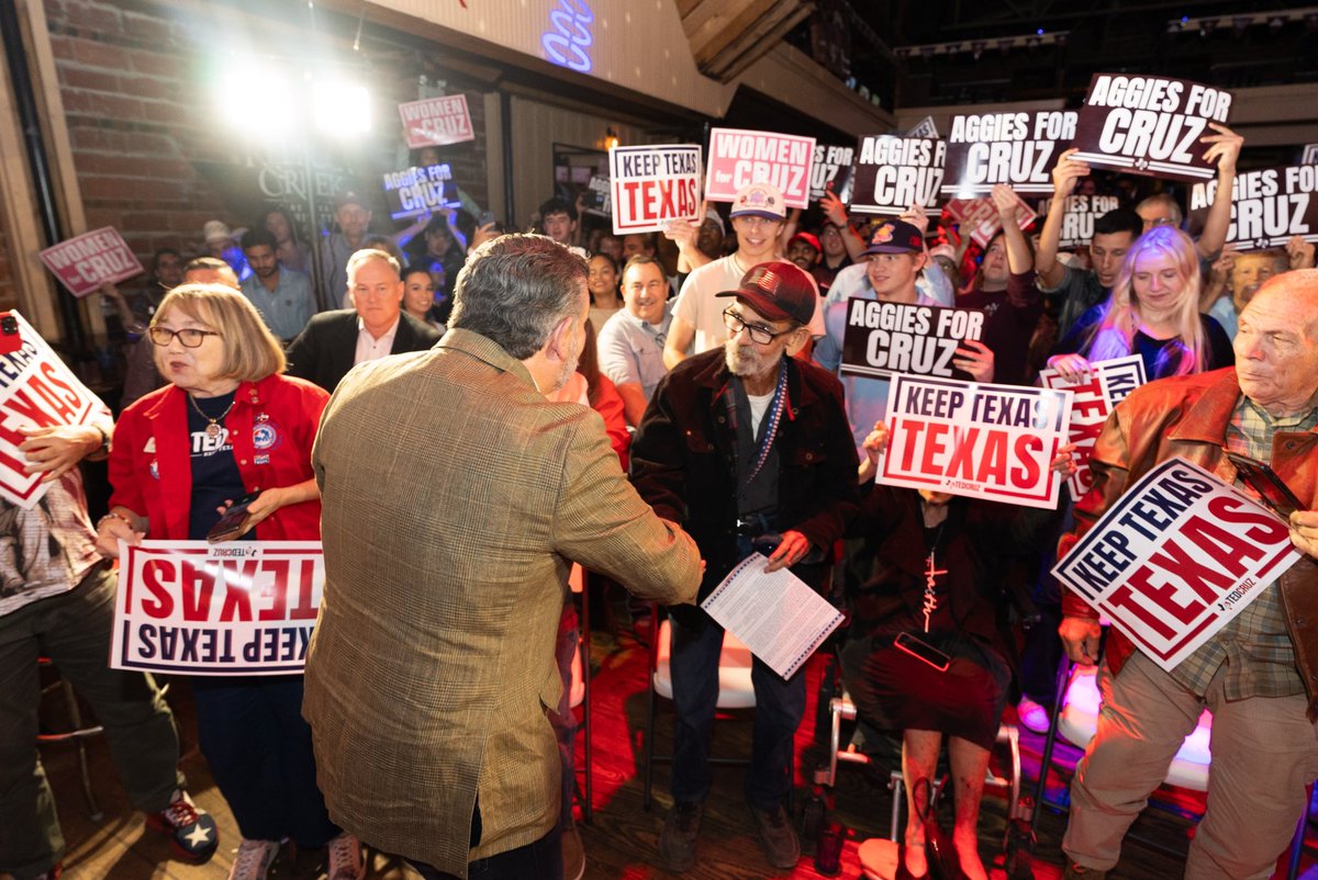 Ted Cruz tweet media