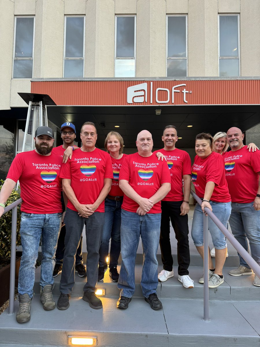 A great big thanks to <a href="/GOALcfl/">Gay Officers Action League CFL, Inc.</a> for inviting our members &amp; <a href="/TPAca/">Toronto Police Association</a> to a #Pride event in Orlando tonight. Wonderful comradery!