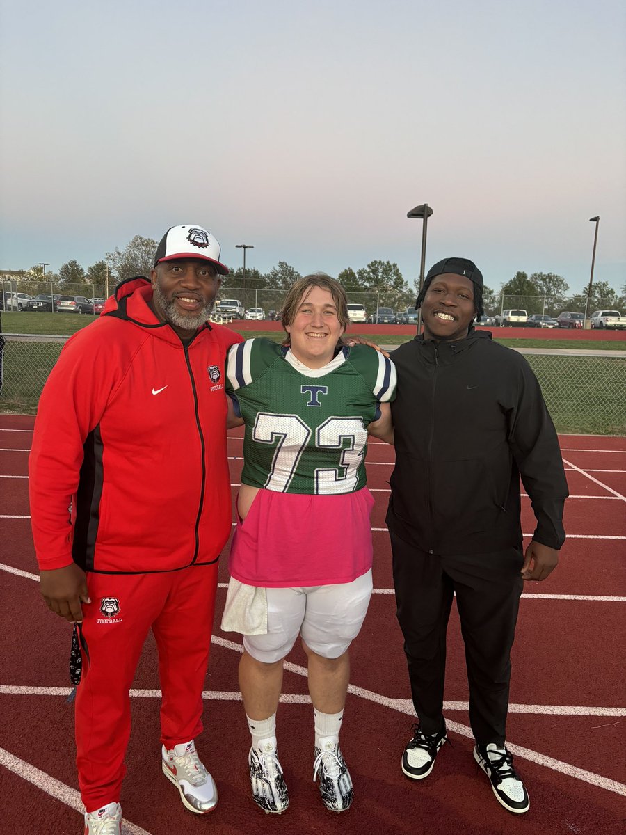 Fort Zumwalt South Bulldog Football tweet media