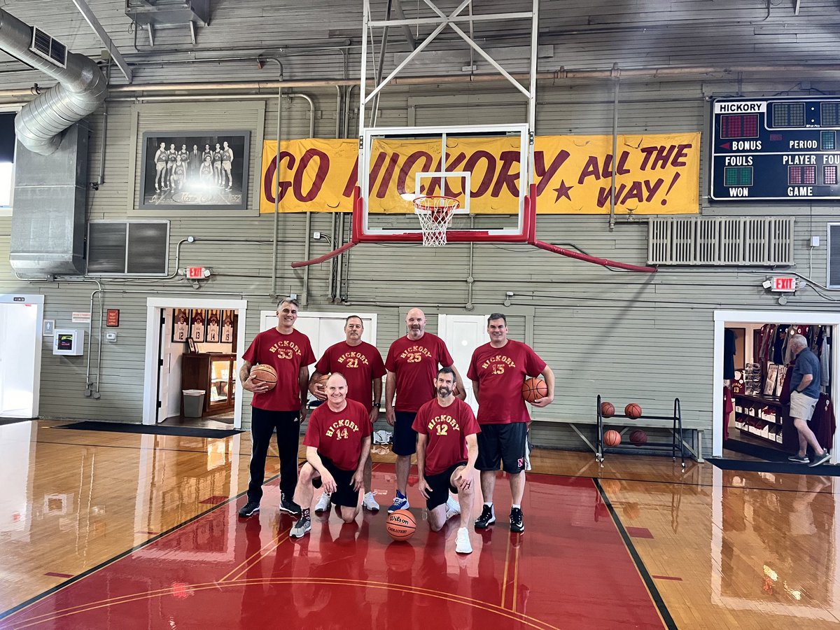 kanehookstra's tweet photo. Great day at the Hoosier Gym.            Go Huskers, Hickory Huskers. https://t.co/vu6GZwzriW