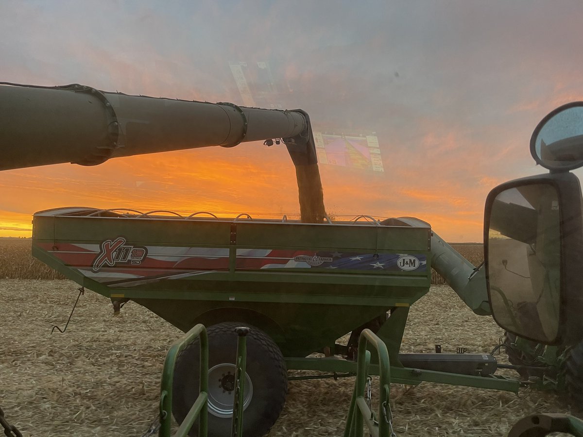 Tyler Kresin tweet media