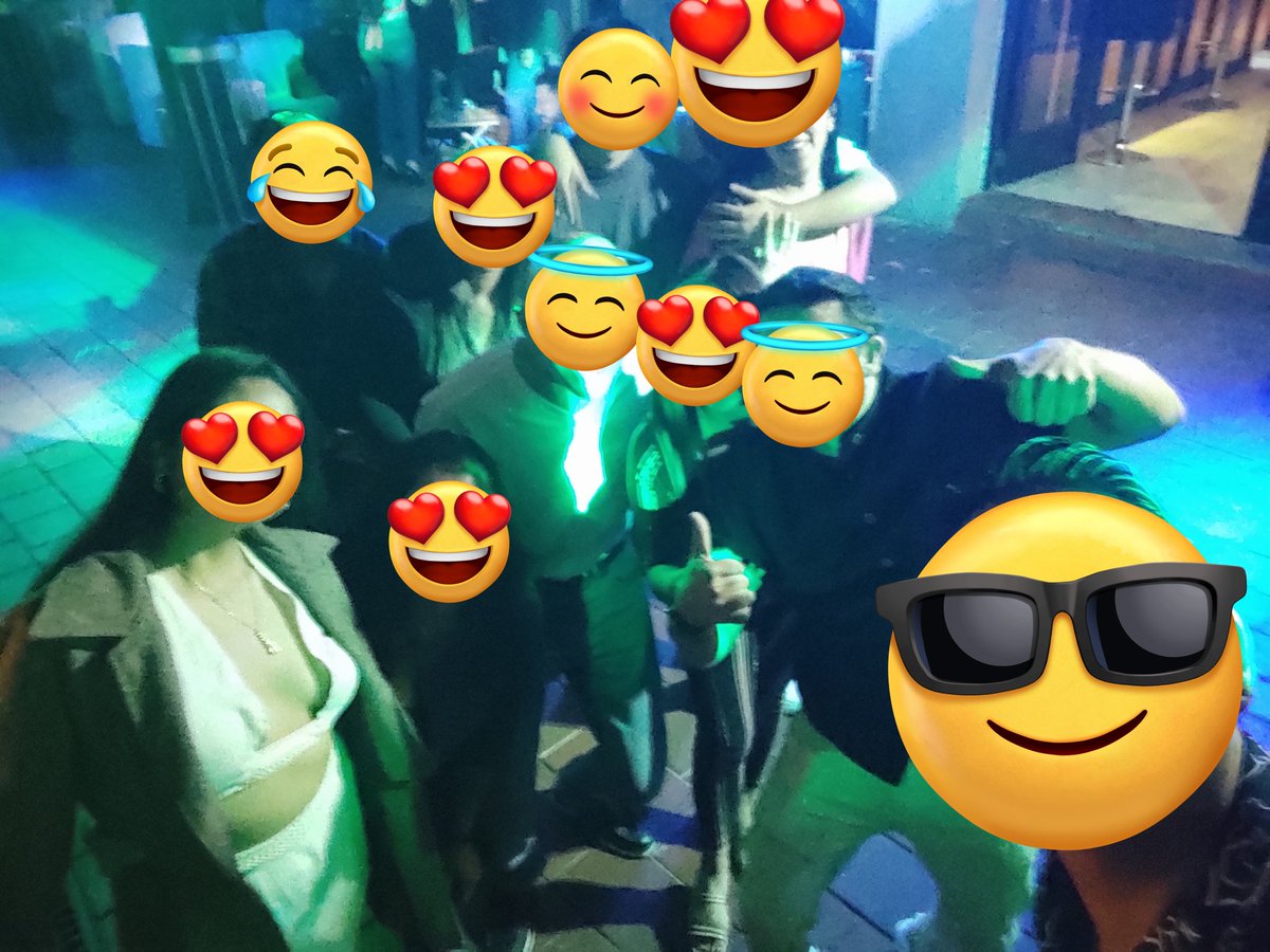AnitaySanty1's tweet photo. full farra 🍻🍻🍻😈😈 https://t.co/DuP3bzw5A8
