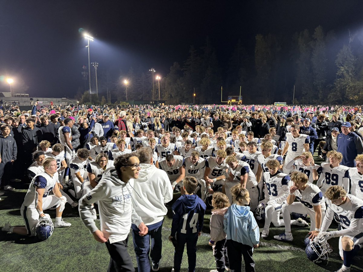 Big time win against a great West Linn team. Kids battled until the very end in a hard fought game #AnchorsUp