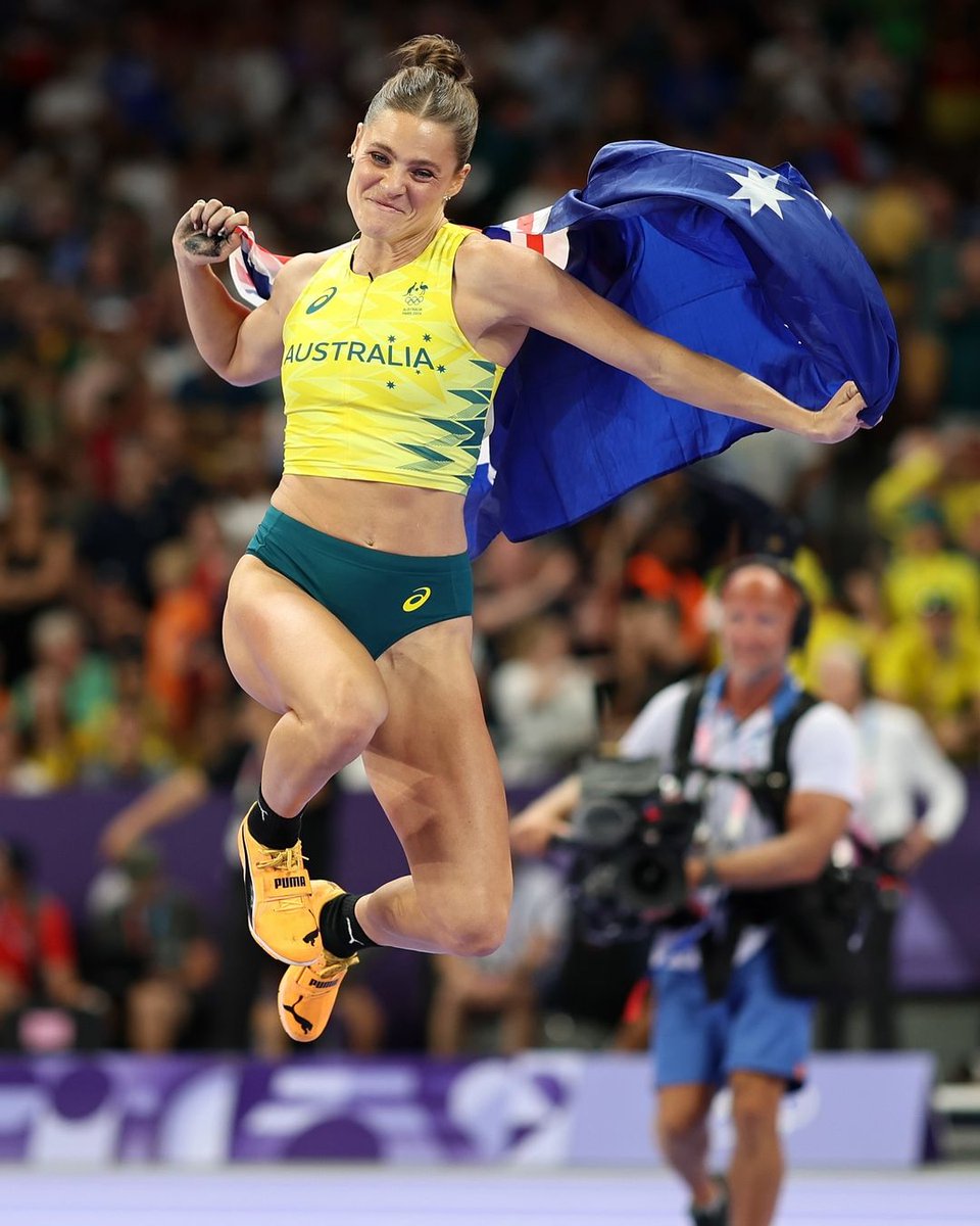 QuickGameRecap's tweet image. Celebrating excellence! Female Field Athlete of the Year nominee | Nina Kennedy – Pole Vault sensation ✨