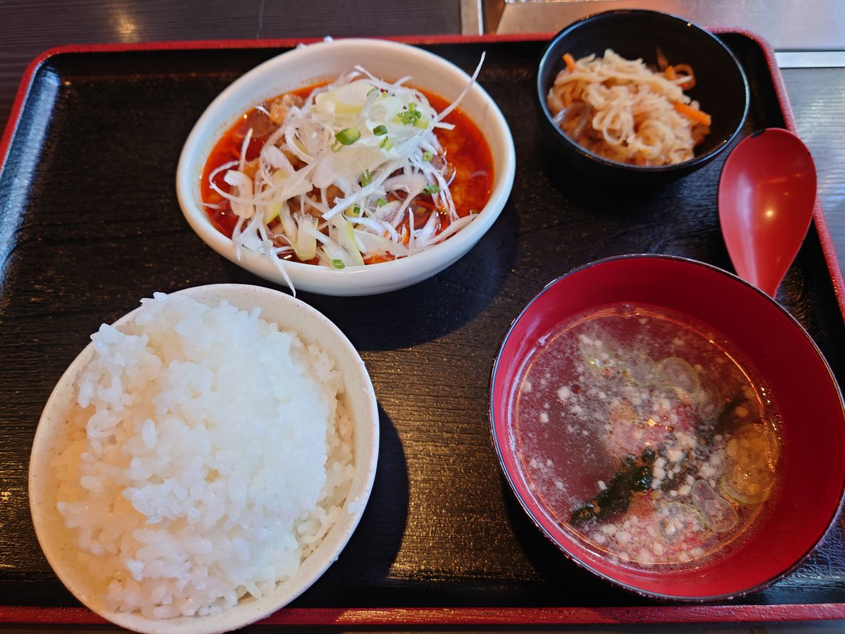 dryview1122's tweet photo. #MYの飯

新木場駅下にある「うまいもん炙り道場」の牛すじピリ辛煮込み定食👍

大衆ホルモン酒場だけに、肉🍖が😍
ピリ辛具合も白米がすすむいい塩梅🍚

コレ、また食べに来たいな😋 https://t.co/zx6jk5uRg4