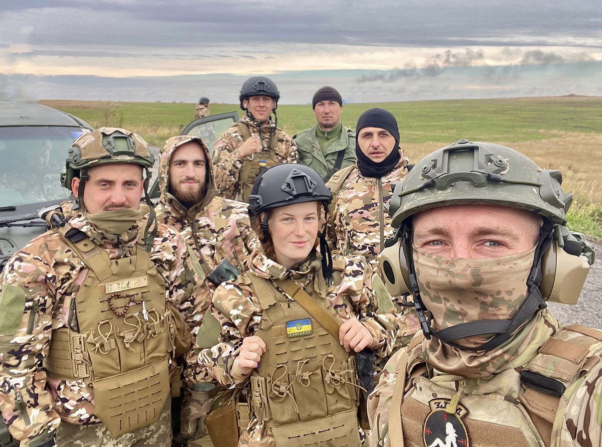 P_Kallioniemi's tweet photo. Ukraine, a country with a population of 38 million, fighting against Russia (144M) that is supported by North Korean (26M) ammunition and troops, Chinese (1418M) imports and Iranese (91M) war technology.

This is bravery, but they can't do it alone - they need our help! https://t.co/h70ao6L0lS