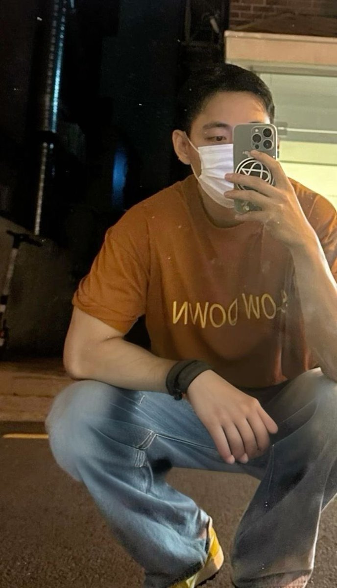 mode halo dek                  mode otw ngapelin 
                                                                  jennie