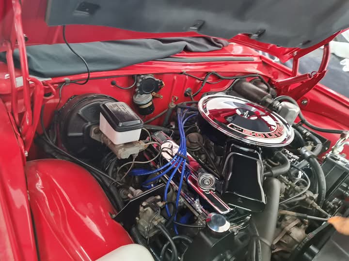 HoldenKlasik's tweet photo. For Sale 
HDT WB STATESMAN MAGNUM CAPRICE 1 of 1 car..
Maranello Red, Oyster Beige Interior, All original car
Many Nos parts installed to car, was painted and engine rebuilt 8 years ago by previous owner. 3 owner car with Books. Car is in Immaculate condition 
Located Melbourne https://t.co/vtFizljX7H