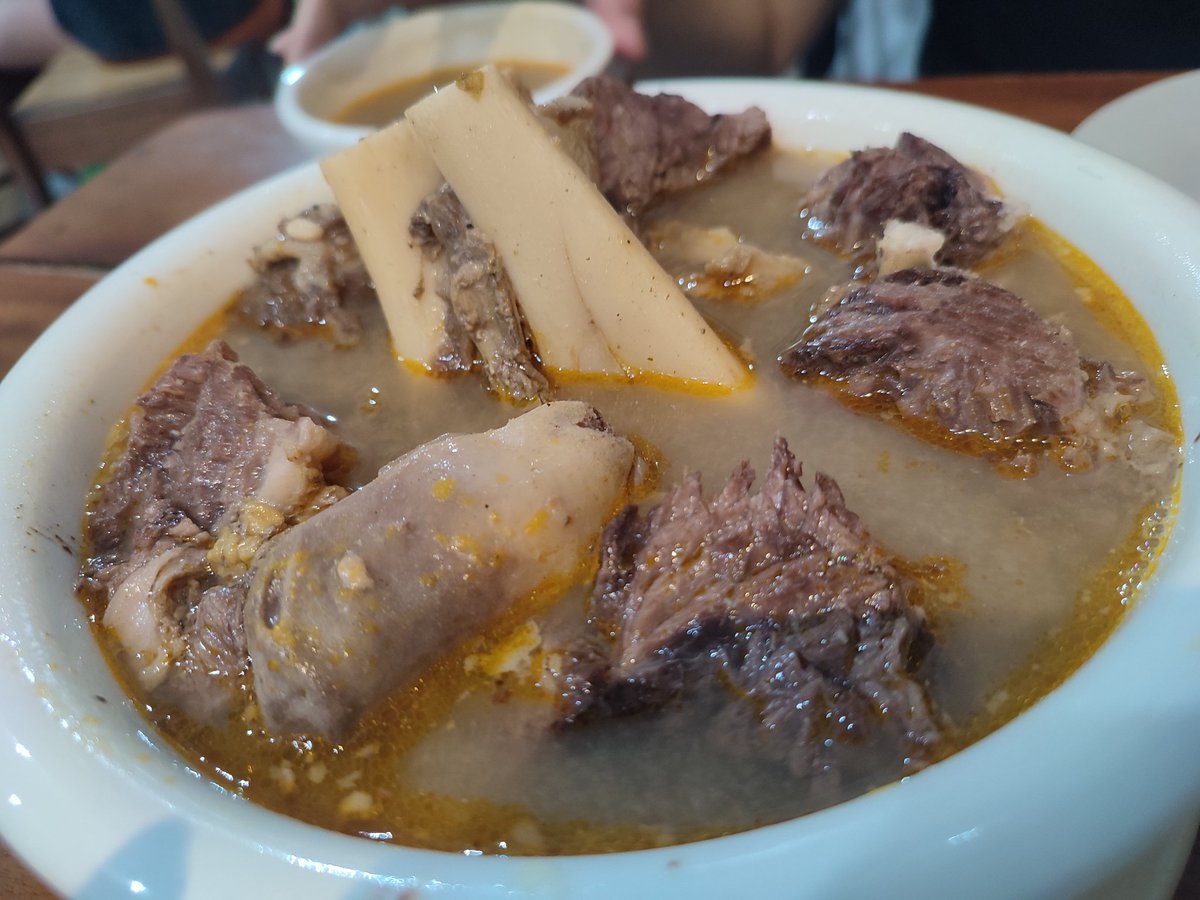 Nykz23's tweet photo. Eto tlga ang actual nung kansi, kasalanan nung nag take out HAHAHA https://t.co/vgCDyo6GrD